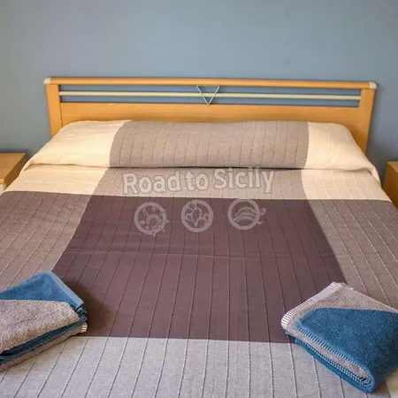 Cassiopea - Road To Sicily Lejlighed *